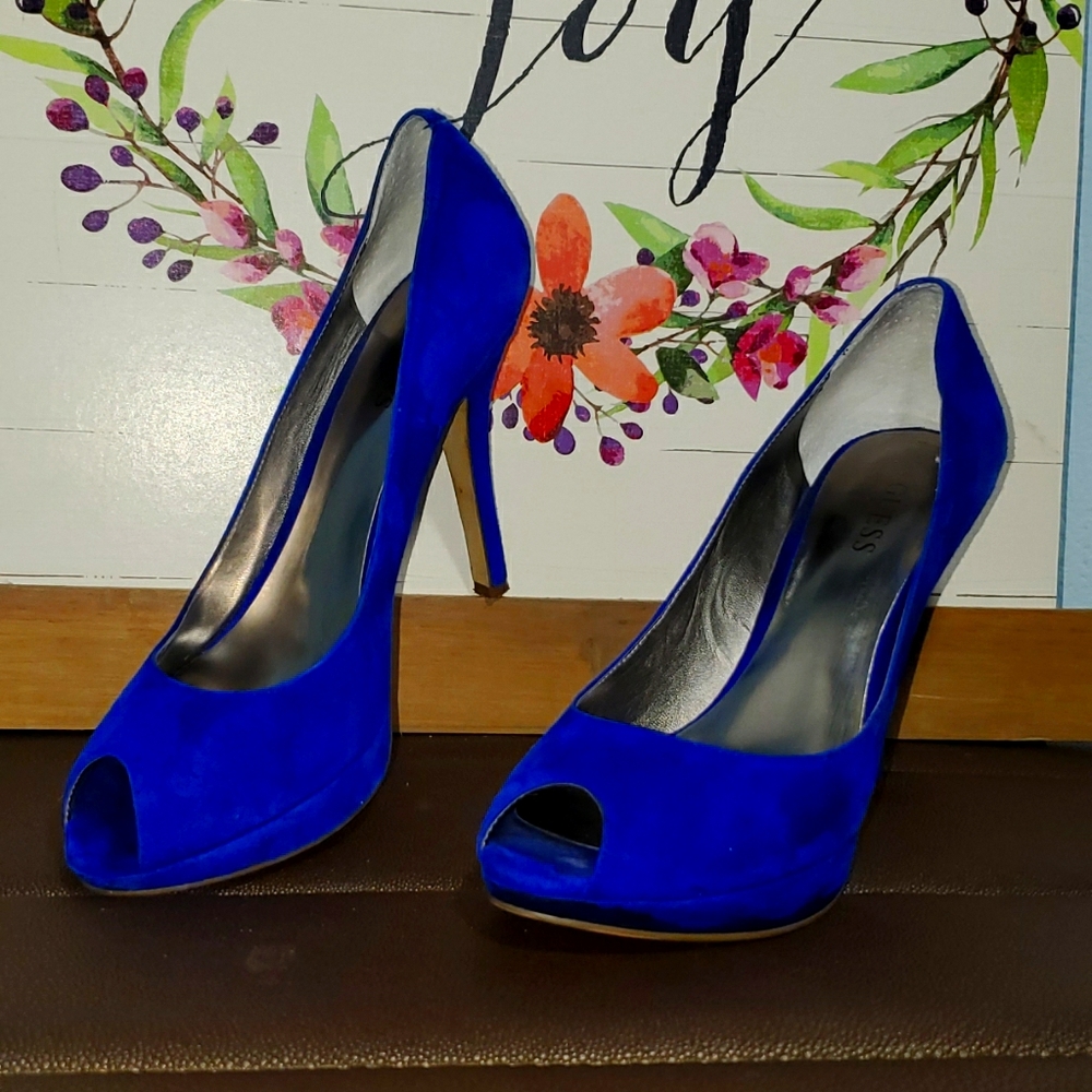 Guess heels